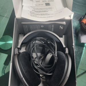 젠하이저 HD600 이미지