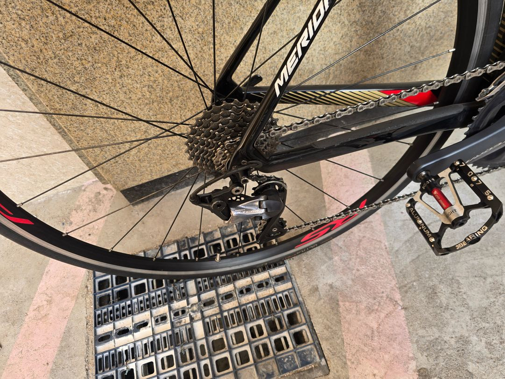 메리다 스컬트라 5000 2019년식 바레인 에디션 풀카본 로드 자전거 이미지