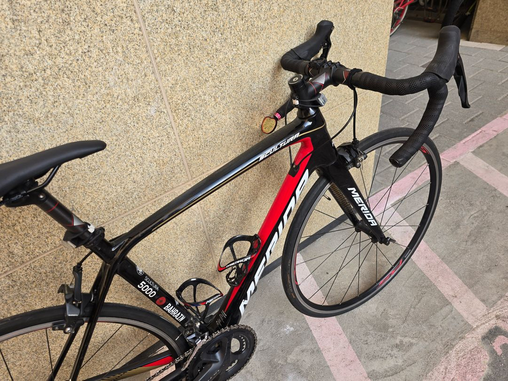 메리다 스컬트라 5000 2019년식 바레인 에디션 풀카본 로드 자전거 이미지