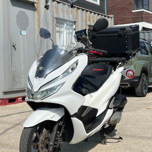 혼다 PCX125 20년식 4만키로대 저렴한 가격에 판매합니다 이미지