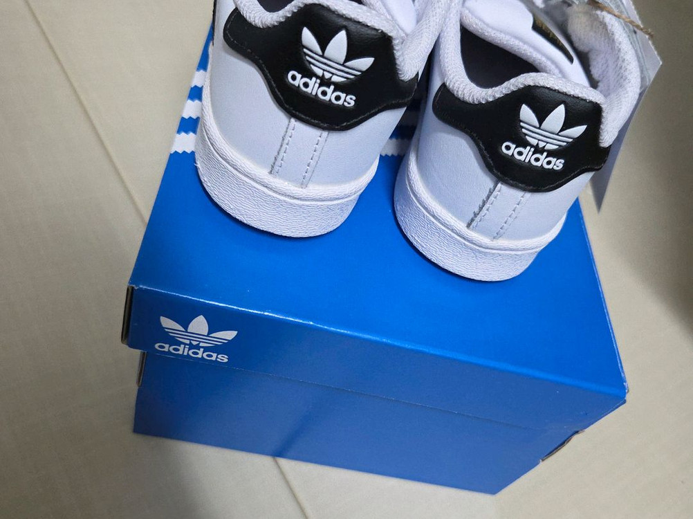 (새상품) 아디다스키즈 슈퍼스타 유아 벨크로 찍찍이운동화 160mm 이미지