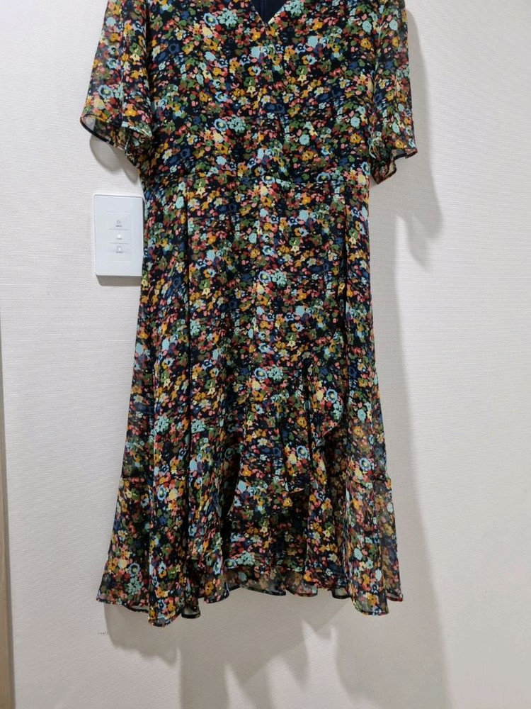 마리끌레르 플라워 패턴 쉬폰 원피스 이미지