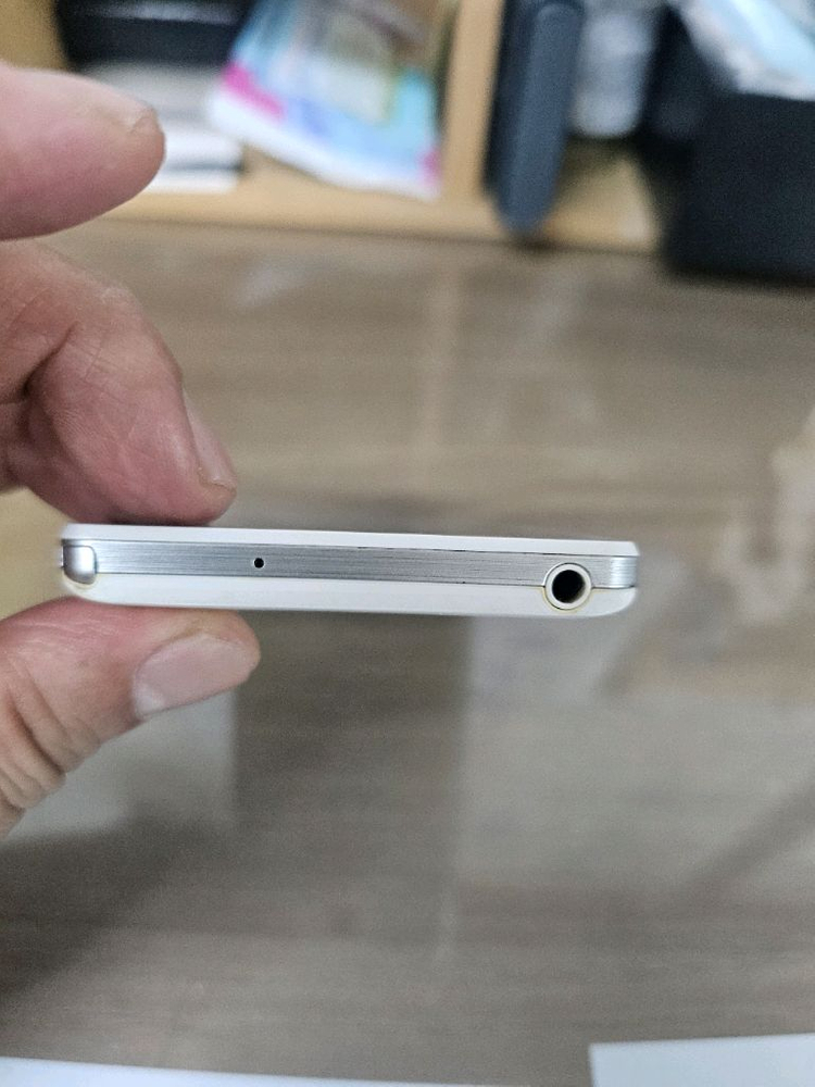 LG전자 옵티머스 LTE3-부품.수집용 이미지