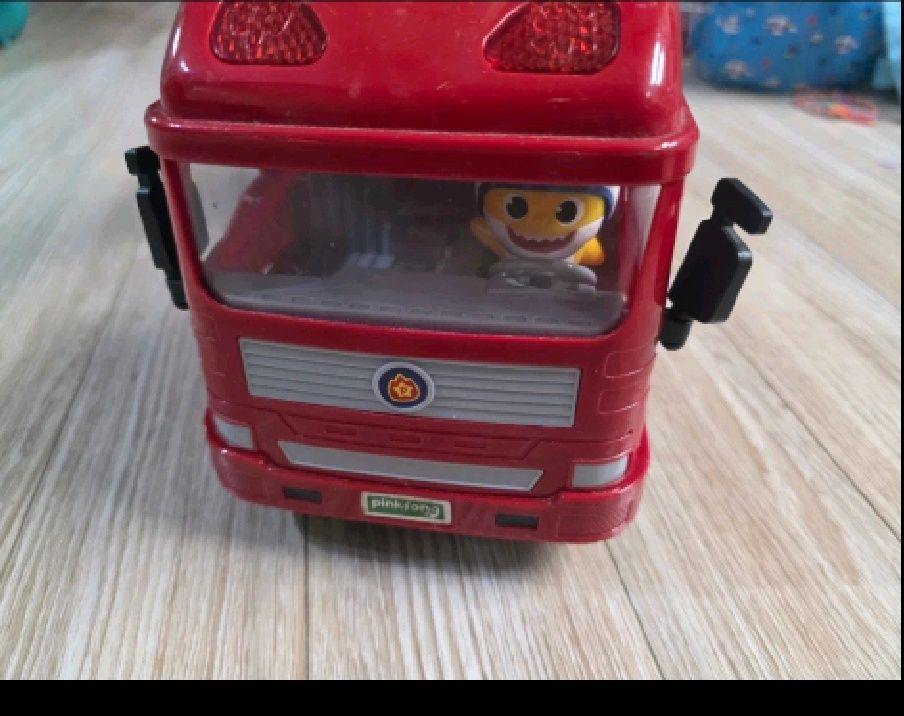 핑크퐁 아기상어 소방차놀이 아기장난감 이미지