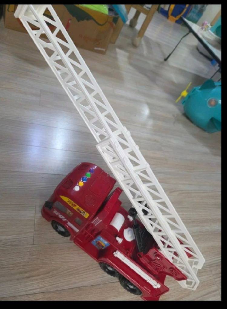 핑크퐁 아기상어 소방차놀이 아기장난감 이미지