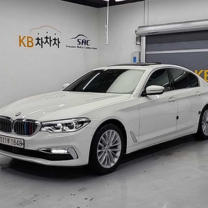 BMW 5시리즈(7세대) 520d xDrive 럭셔리 라인플러스 이미지