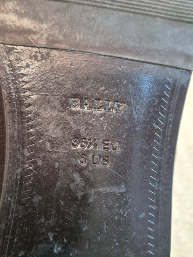 실착용2회 240-245 발리로퍼 이미지