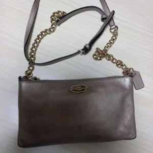 여성 코치 미니 체인 크로스바디백 이미지