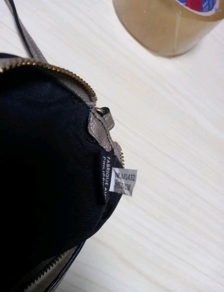 여성 코치 미니 체인 크로스바디백 이미지