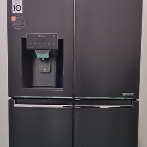 1617 엘지디오스 824L 4도어 정수기양문형냉장고(메탈) 이미지