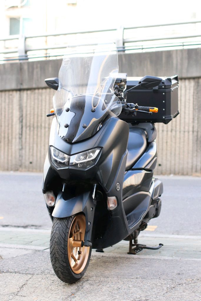 엔맥스125 야마하 nmax125 21년식 오토바이 판매합니다 이미지