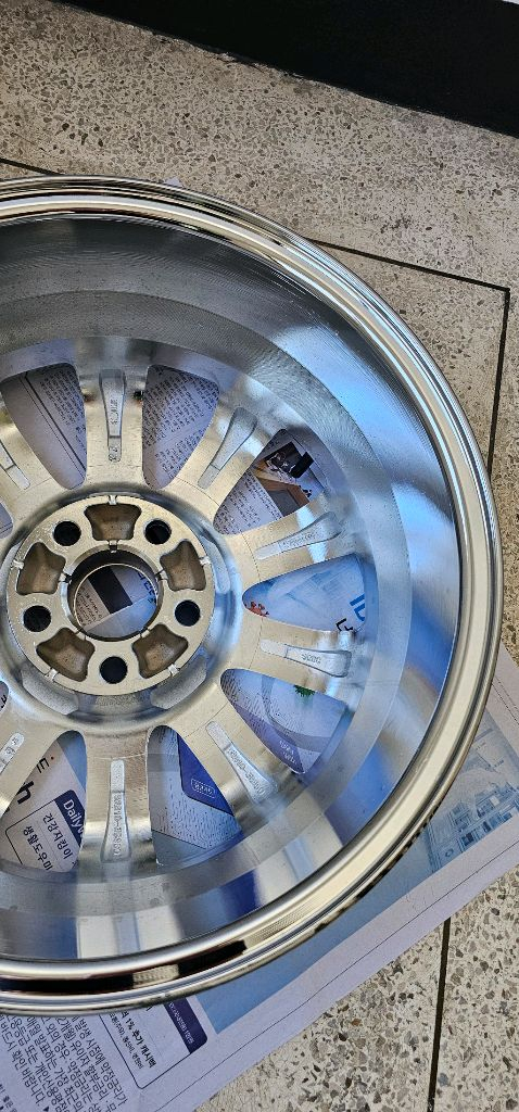 구형 에쿠스/순정17인치/10발 크롬휠/중고 1개/개인/팝니다. 이미지