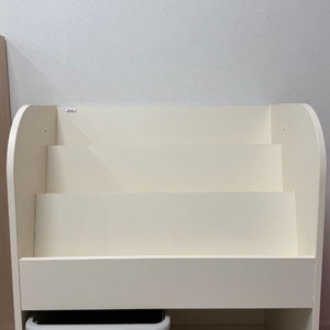 일룸 에디키즈 전면 멀티책장 이미지