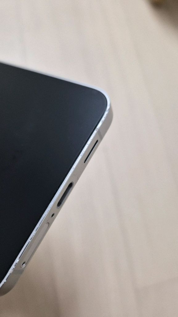 갤럭시 S24+ 256g 박스 및 케이스 포함 이미지