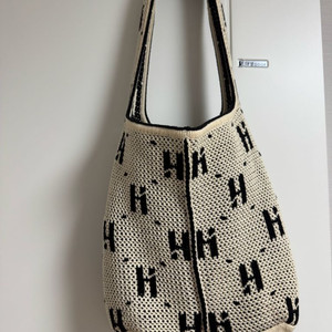 헤지스 숄더백 이미지