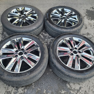 렉스턴스포츠 칸 20인치 2555020 크롬 휠타이어 이미지