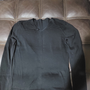 ck(캘빈클라인 calvin klein) L사이즈 검은색 브이넥 면 니트(이태리메이드) 폴로 헤지스 리바이스 디젤 이미지