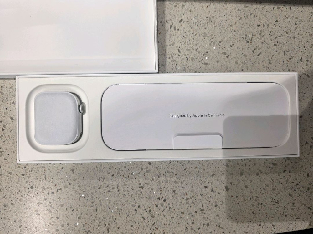 애플워치 10 42mm 팝니다 이미지