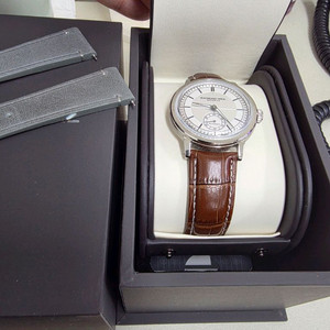 레이몬드웨일 밀레짐 스몰세컨즈 그레이다이얼 판매합니다. 이미지