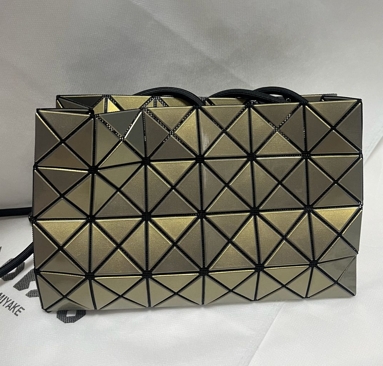 바오바오 크로스백 이미지