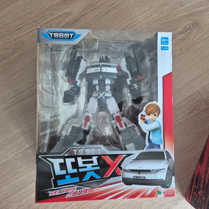 또봇 X 화이트 이미지