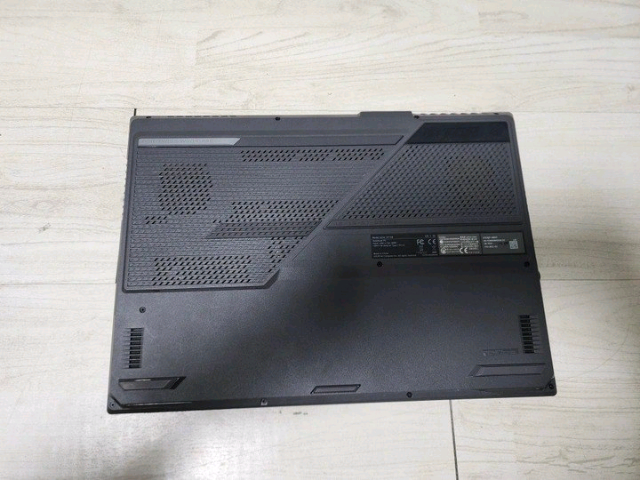 게이밍 노트북 ASUS ROG Strix G713QM 이미지