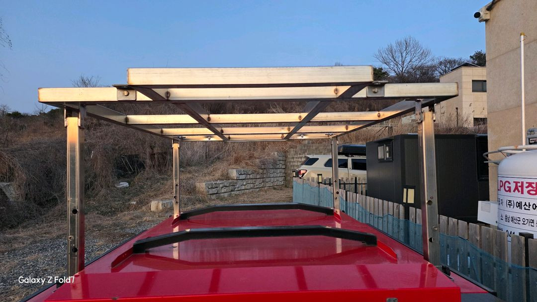 캠핑용 카고 트레일러 이미지