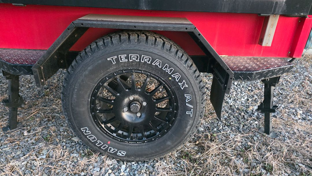 캠핑용 카고 트레일러 이미지