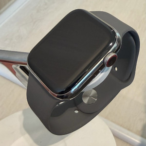 애플워치6 실버 스테인리스 44mm 이미지