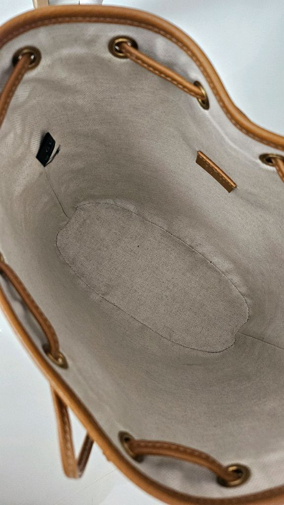 구찌디즈니 버킷백정품 이미지