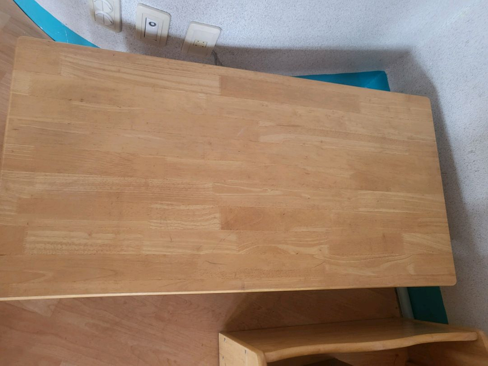 어린이 책상 이미지