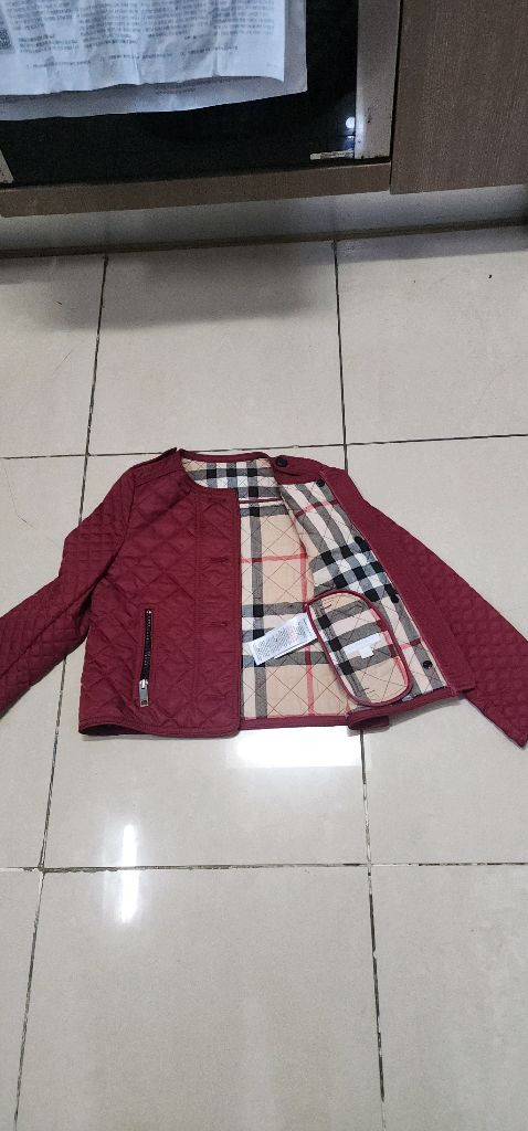 버버리 키즈 퀼팅 라운드 자켓 8Y 롱패딩 8Y 이미지