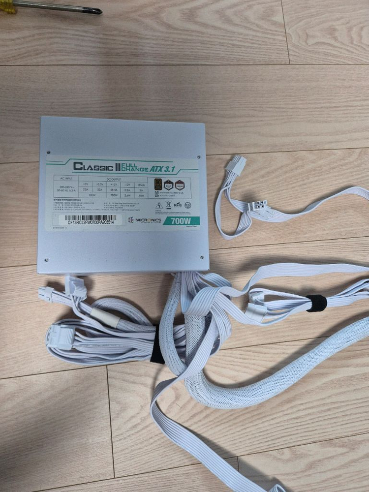 마이크로닉스700W ATX3.1 파워서플라이 이미지