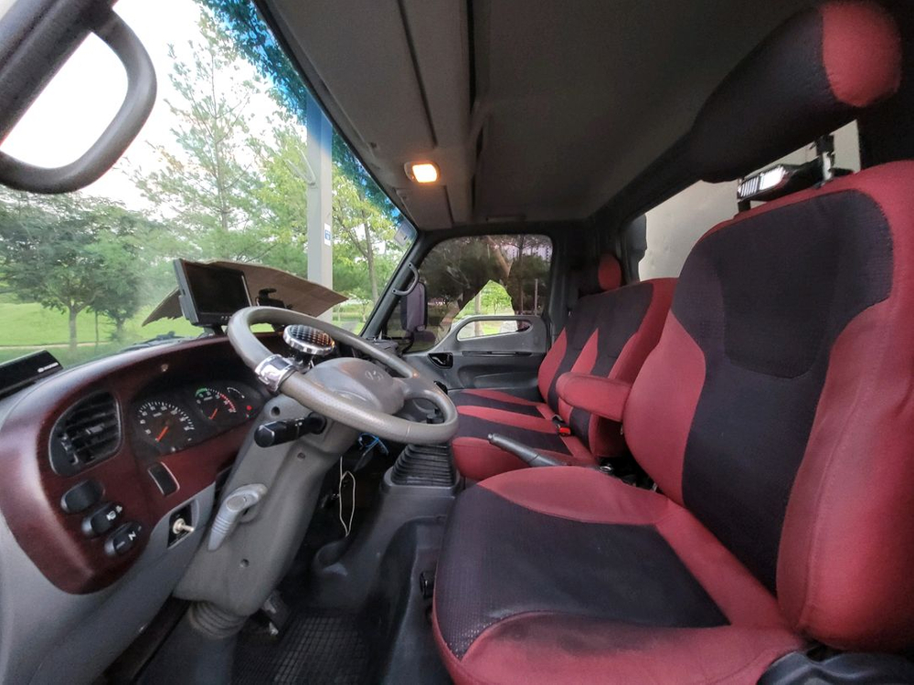 마이티 3.5톤 하이내장탑차 광폭 2014년식 43만킬로 이미지