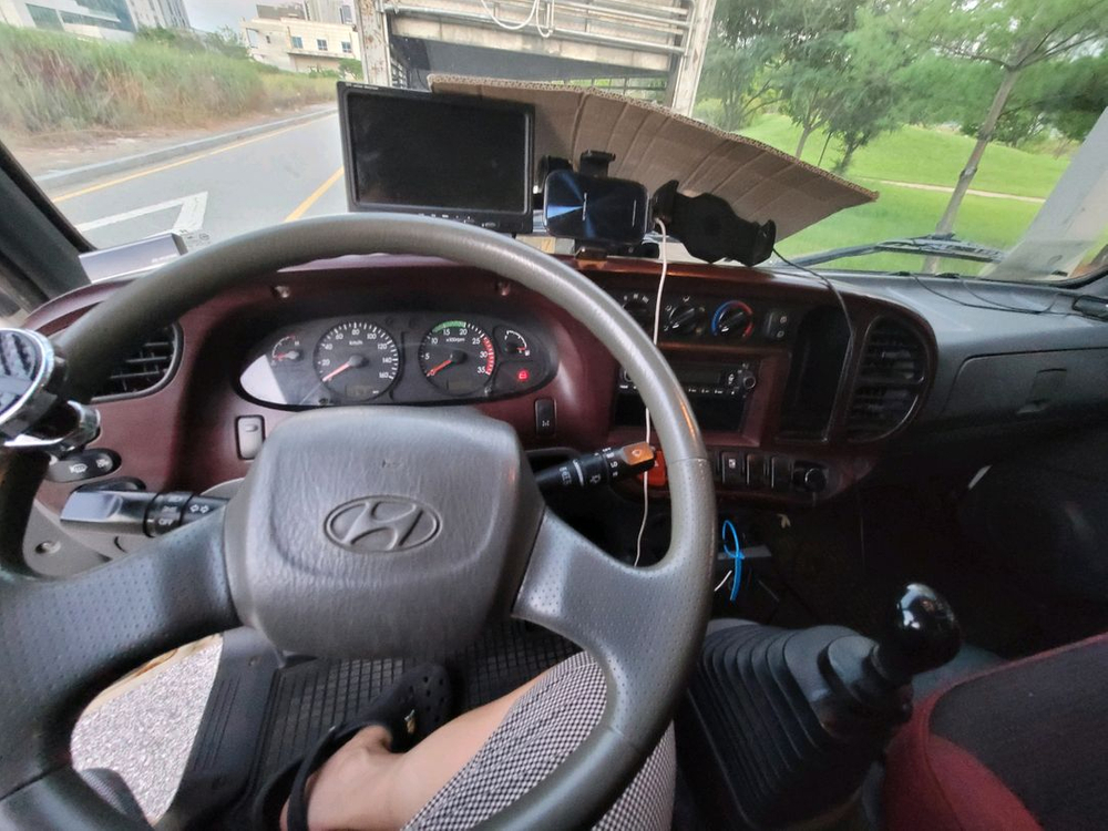 마이티 3.5톤 하이내장탑차 광폭 2014년식 43만킬로 이미지