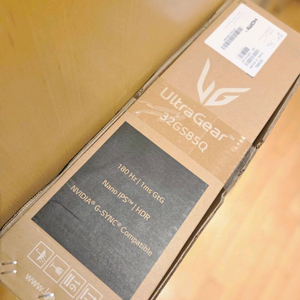 LG 울트라기어 32인치 Nano IPS QHD 게이밍 모니터 이미지