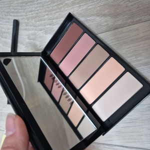 [미사용] 바비브라운 아이섀도우 팔레트+아이라이너 세트 이미지