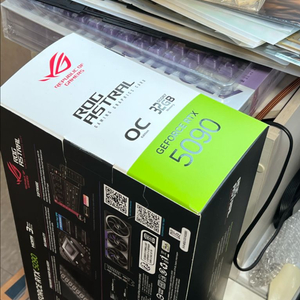 RTX 5090 아스트랄 이미지