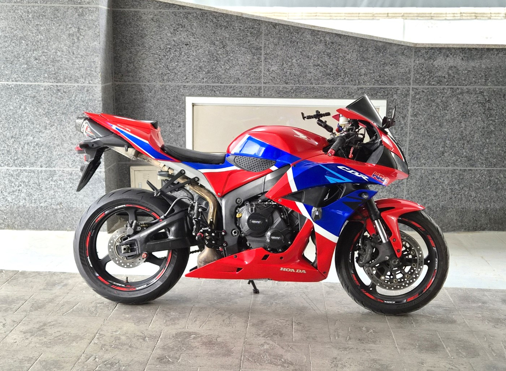 [사용검사완] 2008 CBR600RR 신형컬러 판매합니다. 이미지
