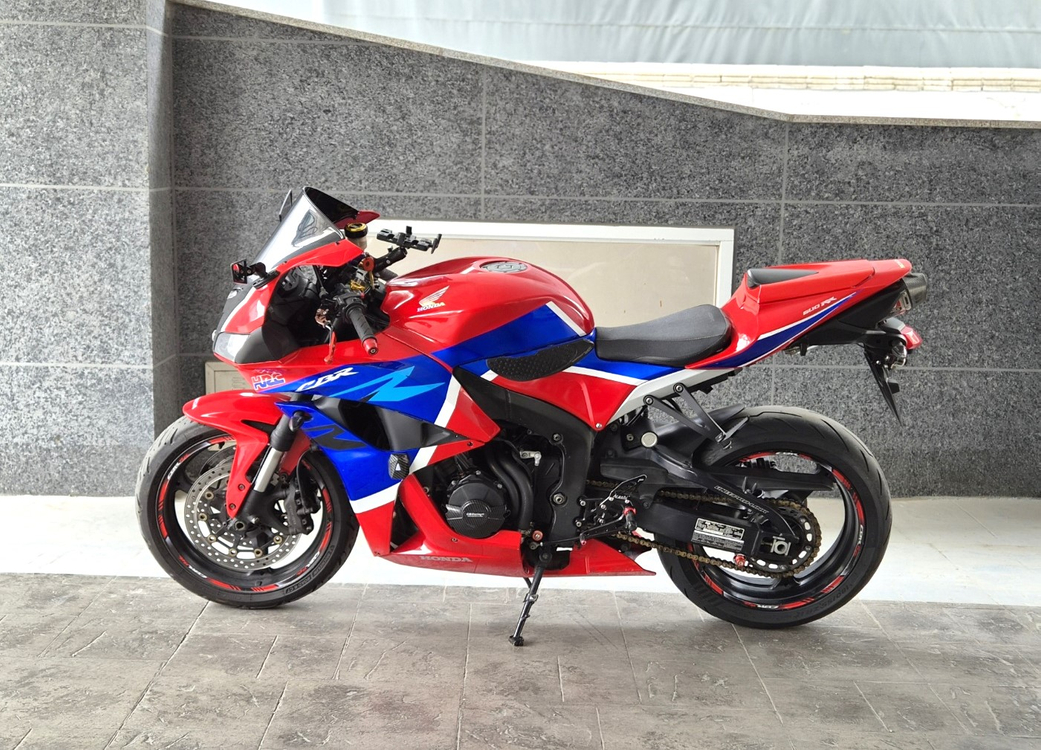 [사용검사완] 2008 CBR600RR 신형컬러 판매합니다. 이미지