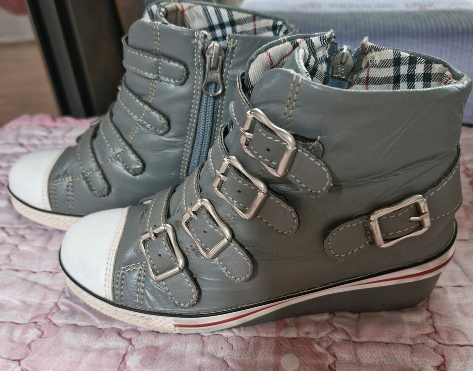 여성신발 210mm 이미지