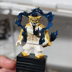 nw new world 뉴월드 커스텀레고 원피스 로브 루치+변신버전 일괄판매 이미지