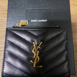 새상품 입생로랑 마틀라세 지퍼지갑 이미지