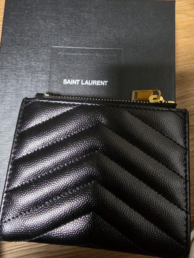 새상품 입생로랑 마틀라세 지퍼지갑 이미지