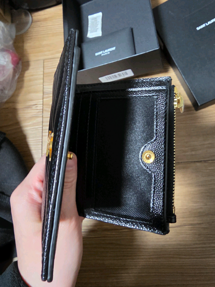 새상품 입생로랑 마틀라세 지퍼지갑 이미지