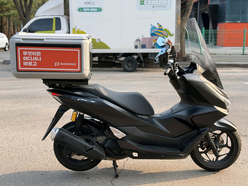 2025년식 혼다 PCX 125 판매합니다 이미지