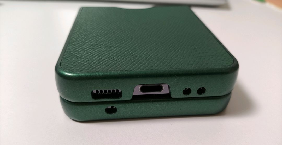 Z플립4 하드케이스 (그린) (힌지X) 이미지