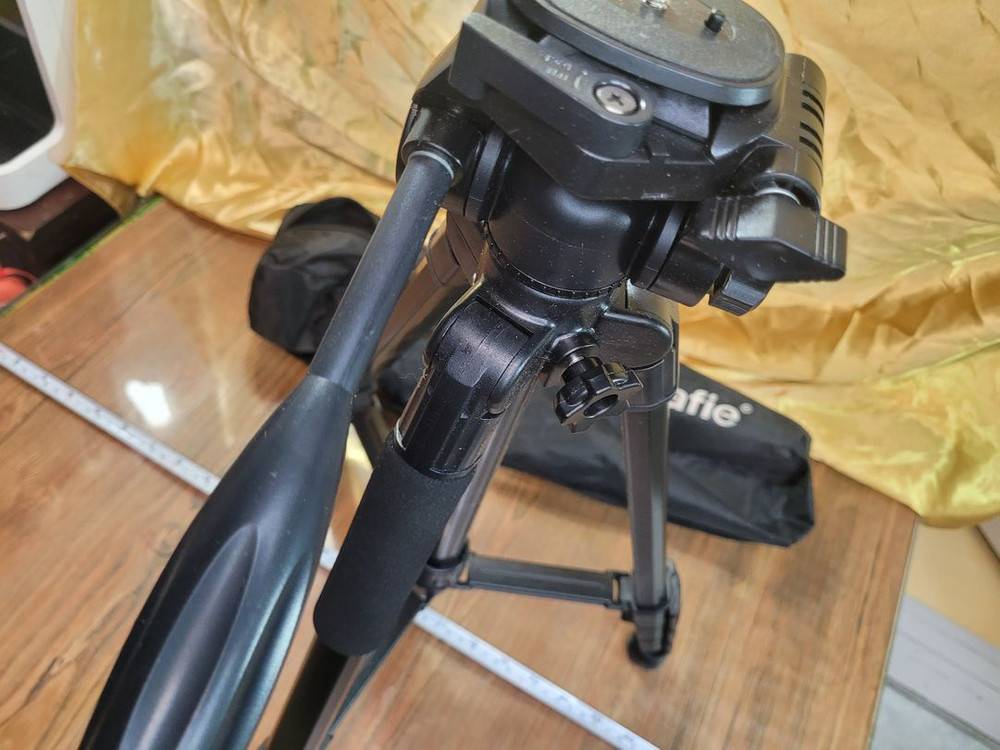 삼각대 메인그라피7500B B 3단 트라이포드 145cm 사진 영상 촬영 이미지