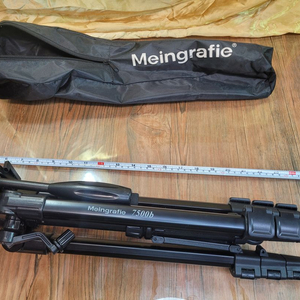 삼각대 메인그라피7500B A 3단 트라이포드 145cm 사진 영상 촬영 이미지