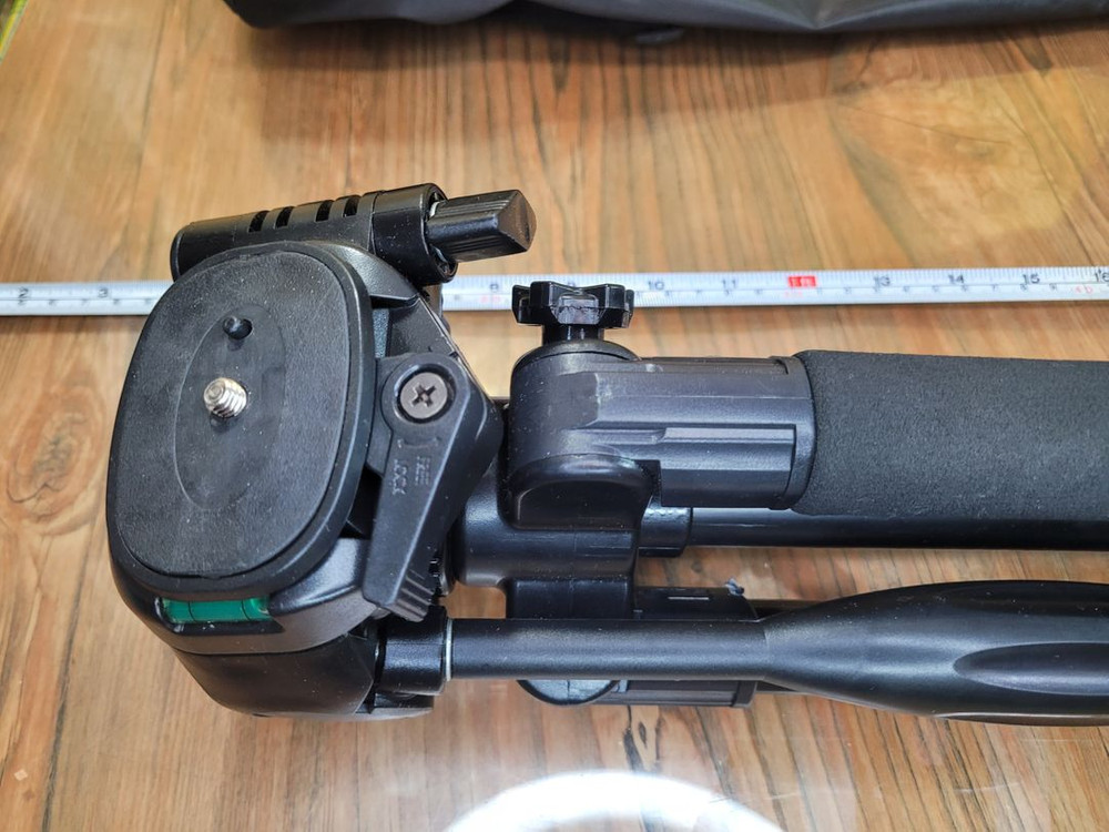 삼각대 메인그라피7500B A 3단 트라이포드 145cm 사진 영상 촬영 이미지